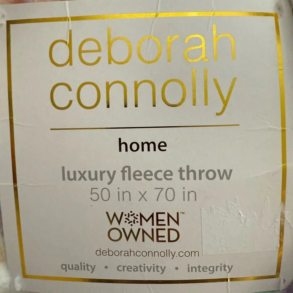 Floral Bee Throw Blanket - White and Multicolor - Picture 3 of 6